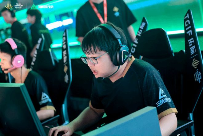 对曼联球迷 对曼联球迷